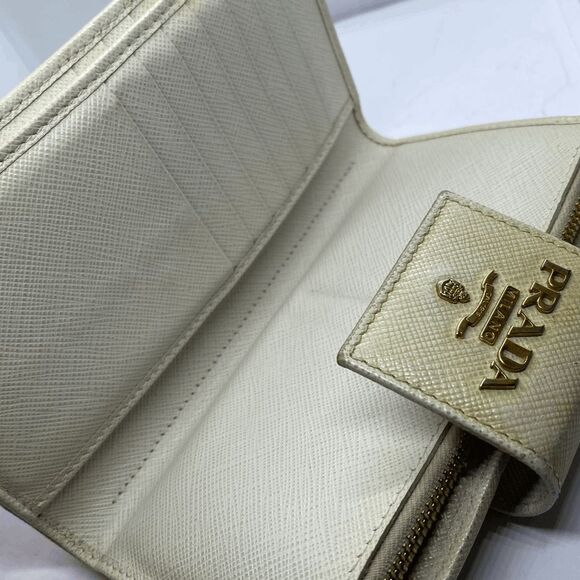 Authentic Prada Beige Saffiano Leather Wallet w/ Original Authenticity Card & Bo - Picture 16 of 16